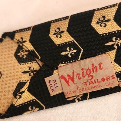 Lot #28 RARE Vintage New Orleans Saints Football Tie - Wright Tailors New Orleans - Silk