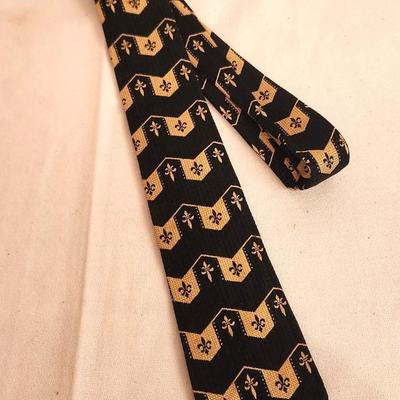 Lot #28 RARE Vintage New Orleans Saints Football Tie - Wright Tailors New Orleans - Silk