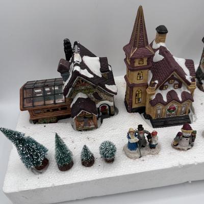 Vintage Lighted Christmas Village - Complete & Tested