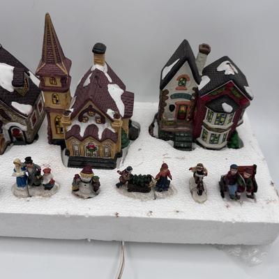 Vintage Lighted Christmas Village - Complete & Tested