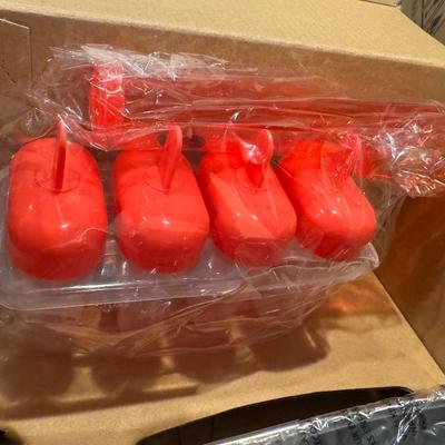 Uber Appliance Sorbet Maker. Instruction Manual & Recipe Book Included.