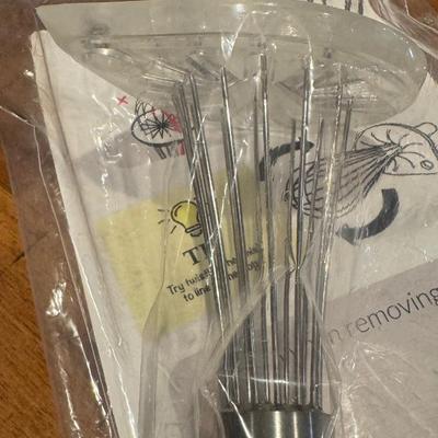 Whisk Wiper. Wipe a Whisk Without the Mess. 11” Professional Whisk.