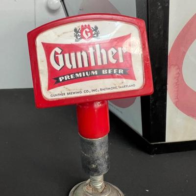 Large Vintage Gunther Beer Light & Tap - Baltimore, MD