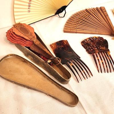 Lot #33 Lot of Three Vintage Fams and 2 Hair Combs