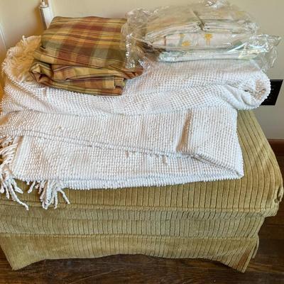 Sale Photo Thumbnail #259: Sheets, Blankets, Chair Pillows, and more. Please see photos for more details.