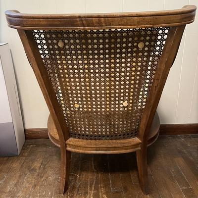 Sale Photo Thumbnail #286: This beautiful chair measures approx. 26" x 22" x 32".  Please see Photos for more details