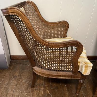 Sale Photo Thumbnail #285: This beautiful chair measures approx. 26" x 22" x 32".  Please see Photos for more details