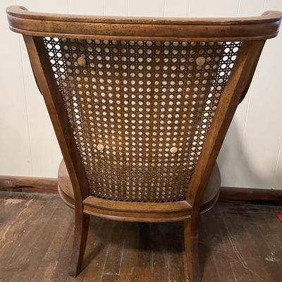 Sale Photo Thumbnail #292: This beautiful chair measures approx. 26" x 22" x 32".  Please see Photos for more details
