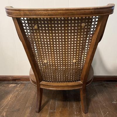 Sale Photo Thumbnail #293: This beautiful chair measures approx. 26" x 22" x 32".  Please see Photos for more details