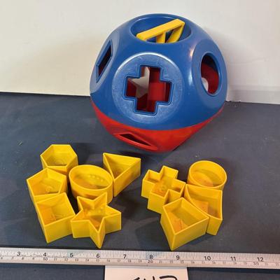 Tupperware Shape O Toy