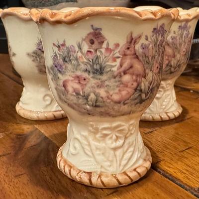 Cracker Barrel Easter/Spring Treasures Bunny Egg Cup. 2.5 x 2.25. Set of 6.