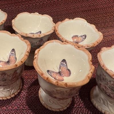 Cracker Barrel Easter/Spring Treasures Bunny Egg Cup. 2.5 x 2.25. Set of 6.