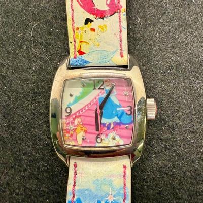 Sale Photo Thumbnail #220: In good condition. Needs a battery.