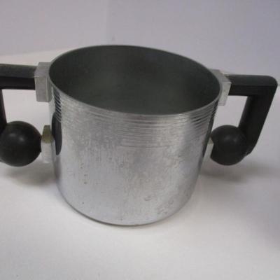 Tea Pot With Sugar & Creamer 1930's Designed By Theodore Hess Made By The Bruce Hunt Company #3