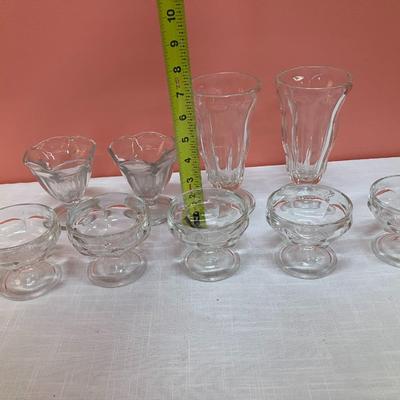 Sale Photo Thumbnail #370: Set of 9 vintage icecream/fruit/icecream float dishes. Excellent condition.