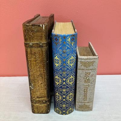 Sale Photo Thumbnail #389: Set of 3 wooden storage box "books" in great condition!
