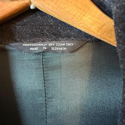 Sale Photo Thumbnail #583