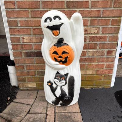 LOT 98: Inflatable Ghost & Blow Mold Ghost w/Pumpkin & Cat