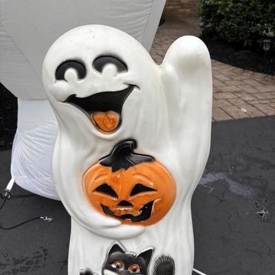 LOT 98: Inflatable Ghost & Blow Mold Ghost w/Pumpkin & Cat
