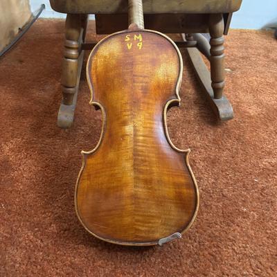 LOT 100: Vintage A. Schroetter Geigenbaumeister Violin & Child's Rocking Chair w/Small Storage Drawer