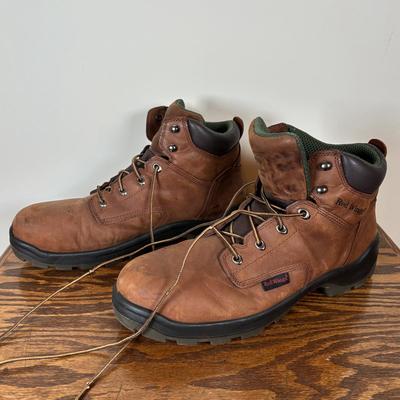 LOT 103: Men's Boots: Red Wing & Bogs, Sz 14