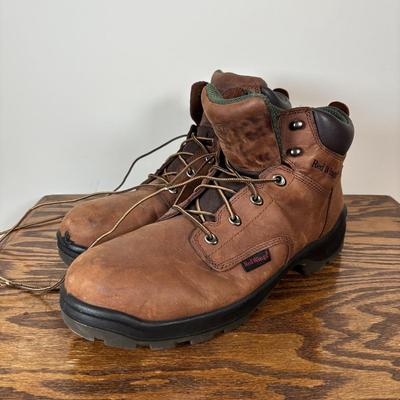 LOT 103: Men's Boots: Red Wing & Bogs, Sz 14