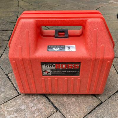 LOT 110: David White Instruments Site Boss Laser Level Model 8085 in Storage Box with Tripod
