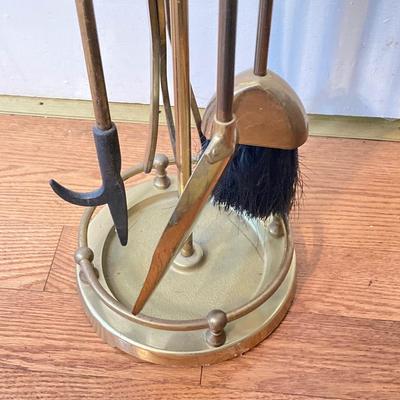 LOT 130: Brass Trimmed Fireplace Screen with Brass Fireplace Tools / Stand