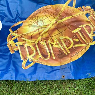 LOT 135: Large Trump World's Fair Casino at Trump Plaza Banner