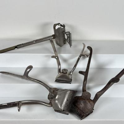 LOT 140: Vintage Clippers & Star Safety Razor