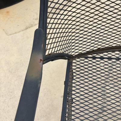 LOT 148: Metal Outdoor Table & Chairs