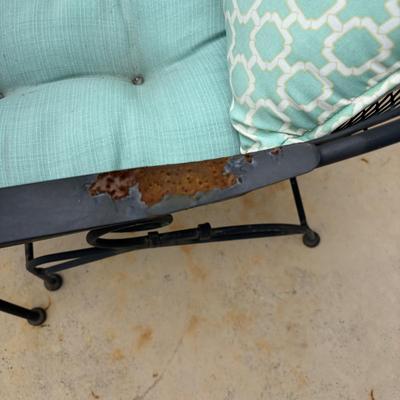 LOT 148: Metal Outdoor Table & Chairs