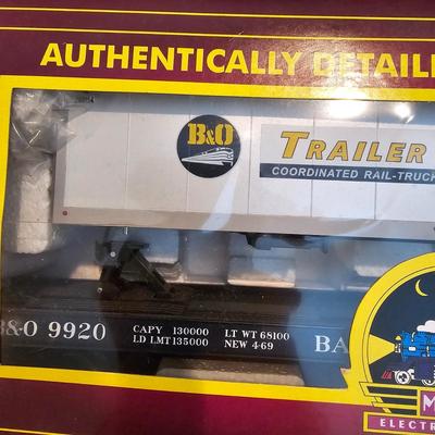 Flat cars w/Trailers, Specialty Cargo (T2-JS)