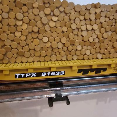 Flat cars w/Trailers, Specialty Cargo (T2-JS)