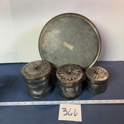 Vintage Tin Lot