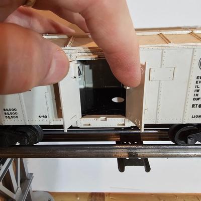 Operating Cars & More (T2-JS)