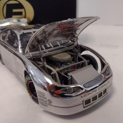 Sale Photo Thumbnail #809: Action Racing Elite Limited Edition Dale Earnhardt 75th Win #3 GM Goodwrench 2000 Monte Carlo with Original Box