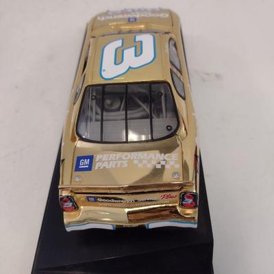 Sale Photo Thumbnail #800: Race Fans Limited Edition Double Plated 24K Gold Dale Earnhardt #3 Oreo GM Goodwrench 2001 Monte Carlo with Original Box