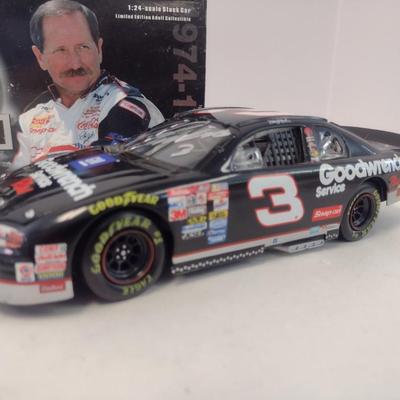 Sale Photo Thumbnail #846: Action Racing Limited Edition AUTOGRAPHED! Dale Earnhardt 25th Anniversary #3 GM Goodwrench 1999 Monte Carlo Coin Bank with Original Box