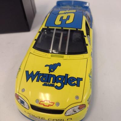 Sale Photo Thumbnail #860: Action Racing Limited Edition Die Cast Dale Earnhardt #31 GM Wrangler Goodwrench Service Plus 1997 Monte Carlo with Original Box