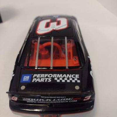 Sale Photo Thumbnail #890: Action Racing Elite Limited Edition Die Cast Dale Earnhardt #3 GM Goodwrench Service Plus 1999 Monte Carlo with Original Box
