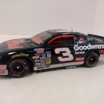 Sale Photo Thumbnail #898: Action Racing Elite Limited Edition Die Cast Dale Earnhardt #3 GM Goodwrench Plus 1997 Monte Carlo with Original Box