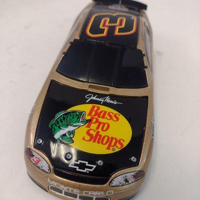 Sale Photo Thumbnail #929: Action Racing Platinum Series Limited Edition Dale Earnhardt #3 Bass Pro Shops 1998 Monte Carlo with Original Box