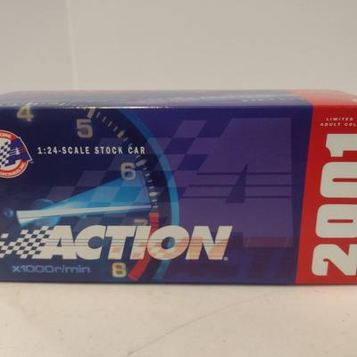 Sale Photo Thumbnail #973: Action Racing Limited Edition Dale Earnhardt Die Cast NASCAR #3 GM Goodwrench Oreo 2001 Monte Carlo with Original Box