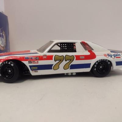 Sale Photo Thumbnail #1088: 1976 Hy-Gain Dale Earnhardt NASCAR #77 Chevy Malibu Limited Edition Stock Car Scale Model 1:24 Die Cast Race Car in Original Box