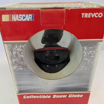 Sale Photo Thumbnail #1208: NASCAR Trevco Dale Earnhardt #3 Collectible Snow Globe