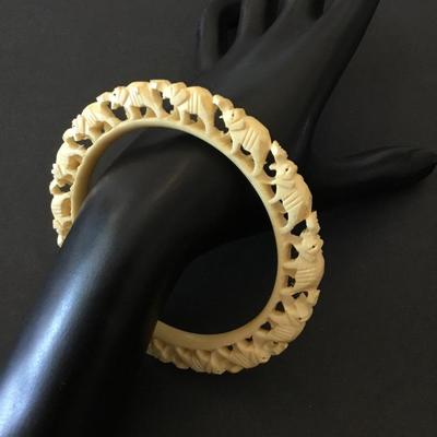 Vintage, natural carved elephant, bangle bracelet, walking elephant bangle