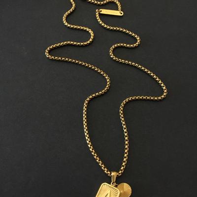 Kitsune waterproof, stainless steel letter, a necklace