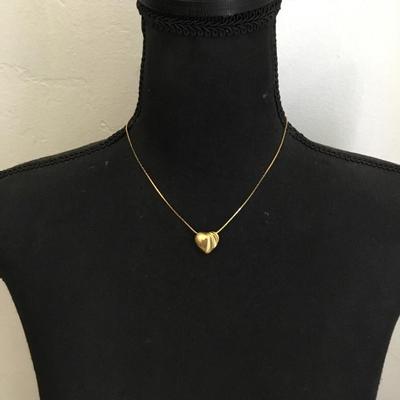 Vintage goldtone heart necklace