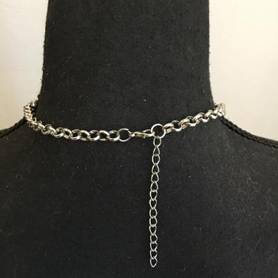 Cute silver tone dangling necklace